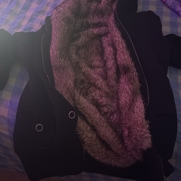 jacket - Picture 3 of 3